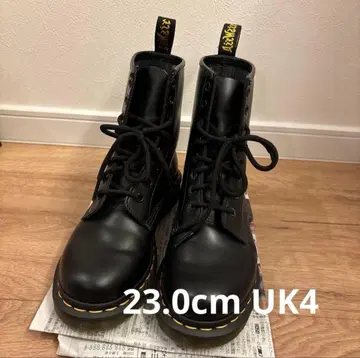 닥터마틴 8홀 23.0cm UK4