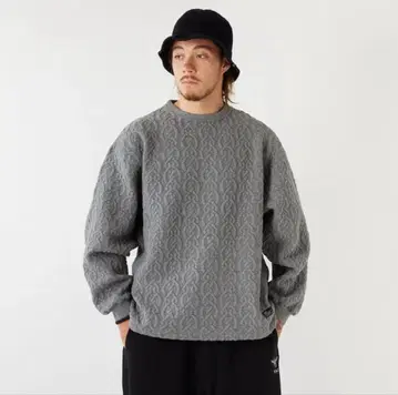 [ 새상품 미사용 ] FAT CABLER 케이블 니트풍 그레이 스웨터