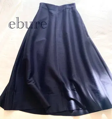 새상품급 정가 42900엔 ebure 에브르 36 스커트 네이비 울