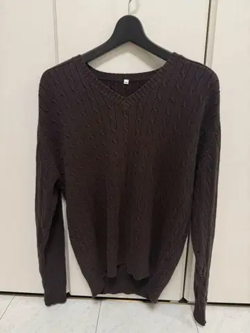 구제 의류 다크 브라운 V넥 니트 스웨터