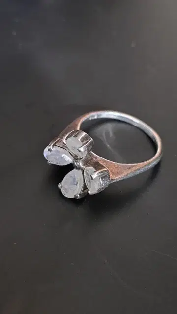 agete 아가트 앤티크 문스톤 반지