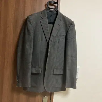 COMME CA ISM 그레이 스트라이프 비즈니스 정장 S