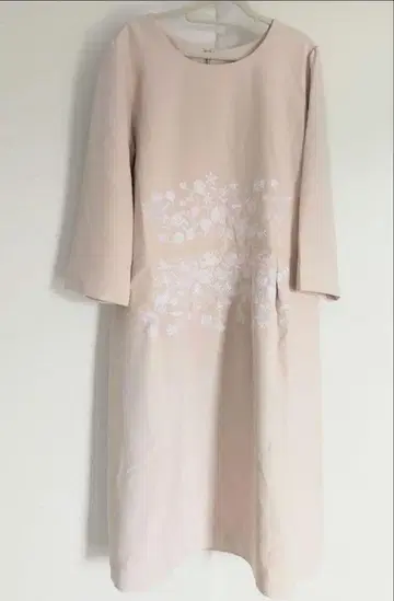 새상품 택 포함 로즈 티아라 빅 사이즈 사이즈 46