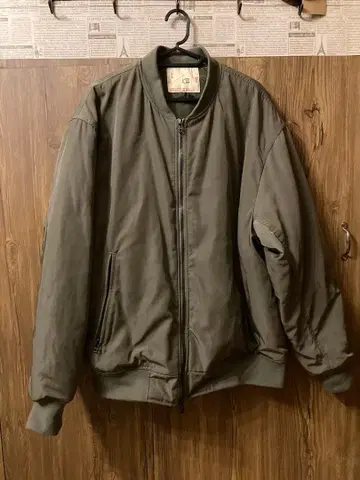 나노 유니버스 MA-1 블루종 올리브 L 사이즈