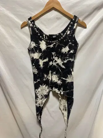 Y2K 펑크 glad news 탱크탑