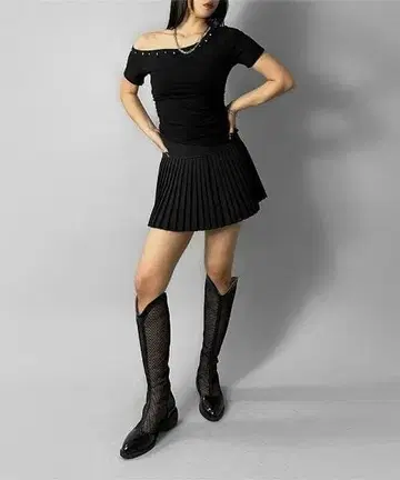 [ LVEU. ] 플리츠 절개 미니 스커트