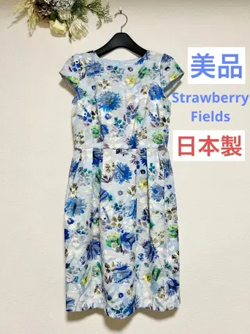 STRAWBERRY 꽃무늬 슬리브리스 원피스