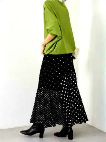 비어즐리 도트 롱 스커트