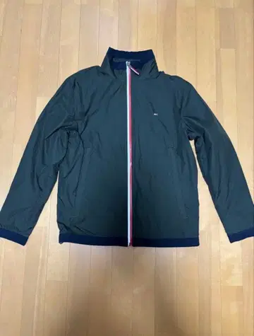 초 메루카리 시 특별 가격 TOMMY HILFIGER 나일론 자켓