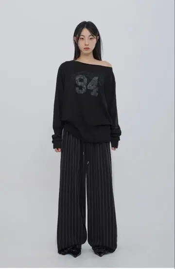 CHICKS 트레이닝복