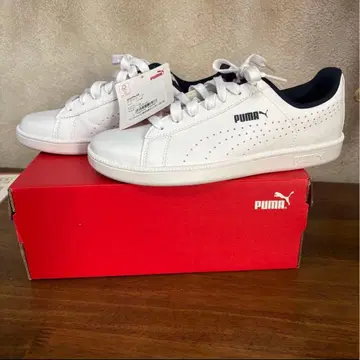 PUMA 화이트 네이비 스니커즈