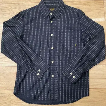 CALEE 칼리 긴팔 셔츠 올 패턴 셔츠 사이즈 M