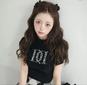 24시간 이내 발송 Darich 팬시 비즈 DD 로고 니트탑 블랙