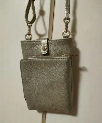 페레보르사 PELLE BORSA 스마트폰 숄더백