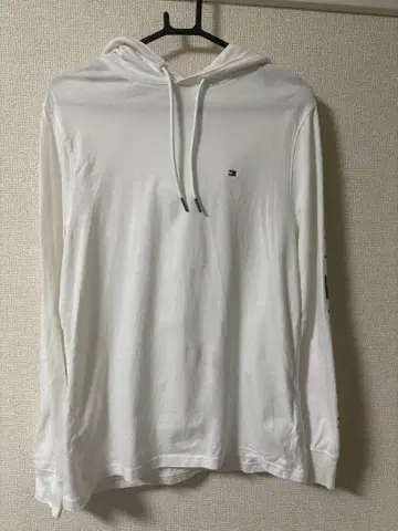 TOMMY HILFIGER 후드 부착 후드티 화이트