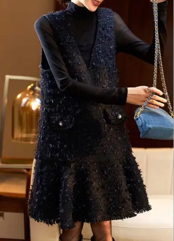 엠보테 트위드 플레어 원피스 B311