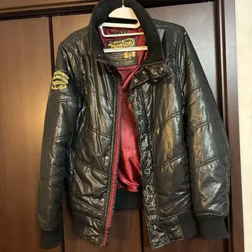 Norton 블랙 점퍼 Big Four Long Stroke