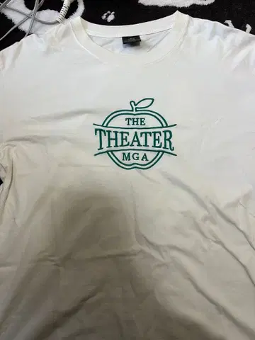 미세스 t셔츠 GU 콜라보 L 사이즈