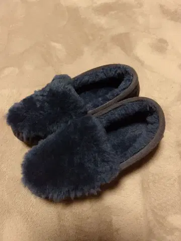 정품 새상품급 EMU Australia 모카신 24 17390엔 네이비