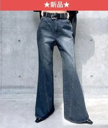 새상품 PAGEBOY 슬림 레그 플레어 데님