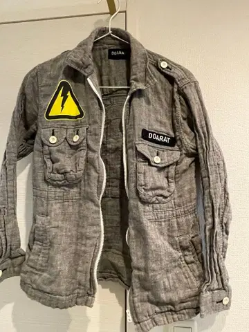 [ 구제 의류 ] DOARAT 그레이 밀리터리 자켓