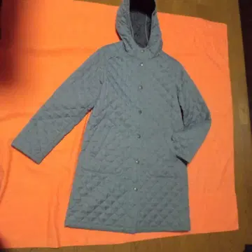 뉴요커 후드 부착 퀼팅 코트