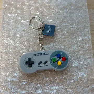 슈퍼 패미컴 게임 하드 키링 컬렉션 1983-1999