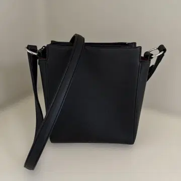 키타무라 숄더백 블랙