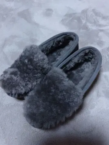 정품 새상품급 EMU Australia 모카신 24 17390엔 그레이