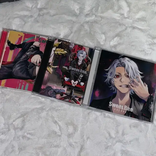 쿠즈하 Sweet Bite 앨범 세트 / Black crack 앨범 세트
