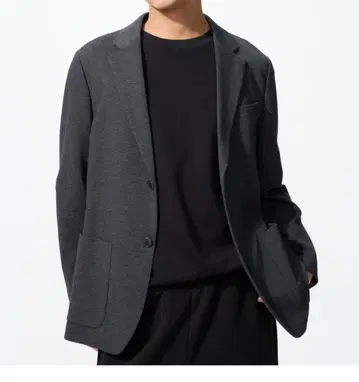 [ 완판템 ] 유니클로 컴포트 2B 자켓 다크 그레이 L