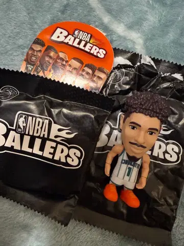 NBA BALLERS 라멜로 볼 피규어 ZURU 5 서프라이즈