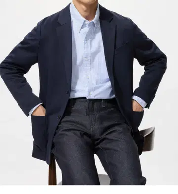 [ 완판템 ] 유니클로 컴포트 2B 자켓 네이비 L