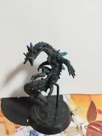 몬헌 라기아 크루스 레어종 피규어