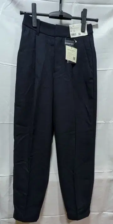 UNIQLO 트위드 턱 테이퍼드 팬츠+