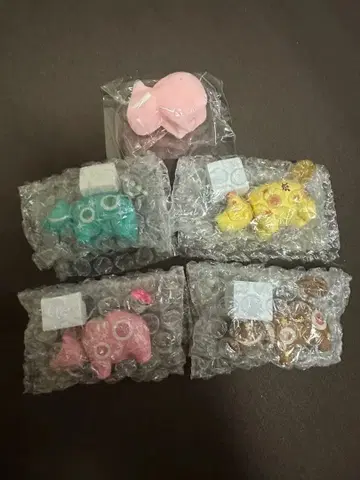 빨간 소 장신구 소 늘어서 플래닛 소