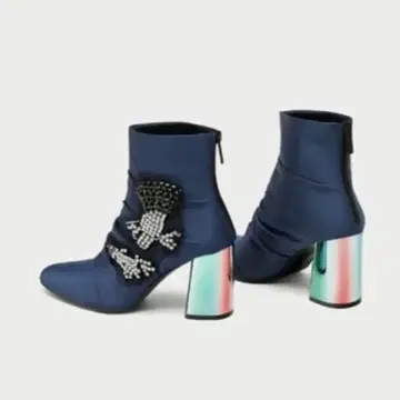 새상품 ZARA 메탈릭 하이힐 숏부츠 부츠 네이비 자라