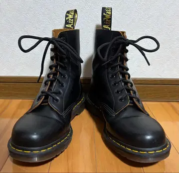 닥터마틴 1460 8홀 메이드 인 잉글랜드 UK8