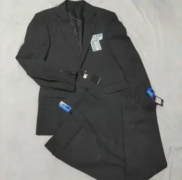 새상품 슬림 다크 그레이 스트라이프 비즈니스 정장 워셔블 수트