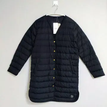 미사용 새상품 BEAMS HEART 블랙 다운 자켓