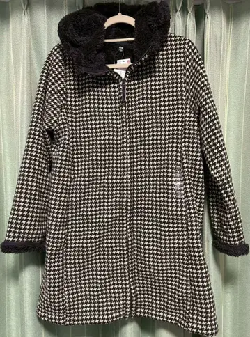 레어 미사용 새상품 유니클로 프린트 퍼리 프리 스코트 블랙 XL