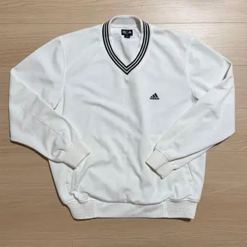 adidas 화이트 V넥 골프