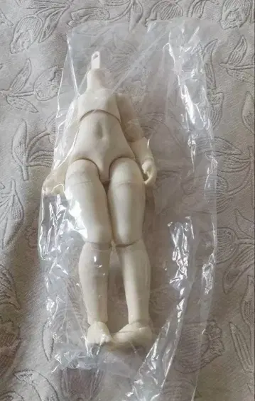 TinyFox 신 바디 1/6 화이트