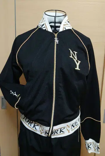 NY 로고 블랙 집업 자켓 상하의 세트