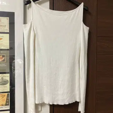 ADEAM 오프숄더 리브 니트 화이트