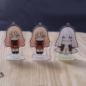 그 비스크 돌은 사랑을 한다 전시회 트레이딩 아크릴 스탠드 키링