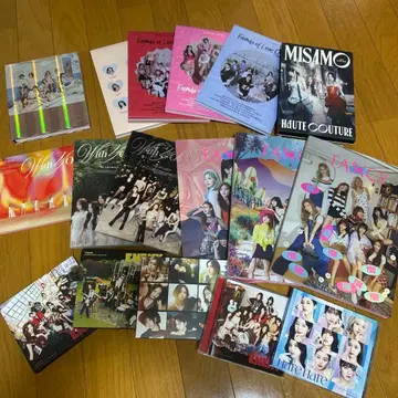 TWICE 앨범 묶음 판매