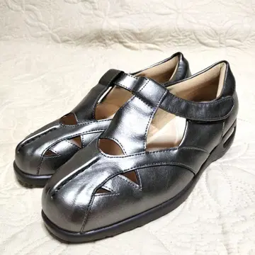 meekly 미크리 실버 브론즈 컴포트 샌들 23EEEE