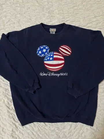 디즈니 WALT DISNEY WORLD 맨투맨 미키마우스