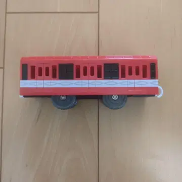 프라레일 마루노우치선 500형 중간차